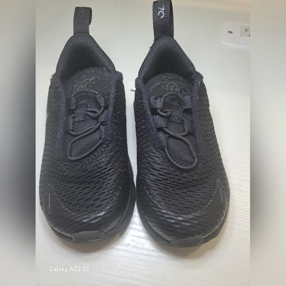 Nike Kids Black Sneakers